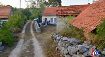 Hercegovci, u kamenu još života ima!