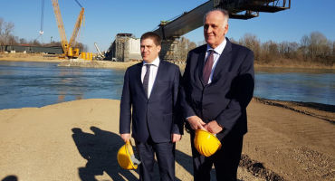 Svečano obilježeno spajanje mosta preko rijeke Save kod Svilaja