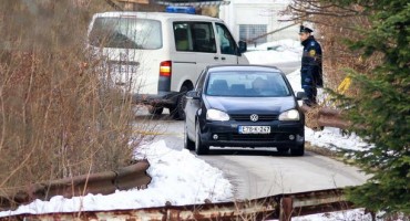 Dio roditelja nije poslao djecu u školu, nastava uz pojačanu prisutnost policije