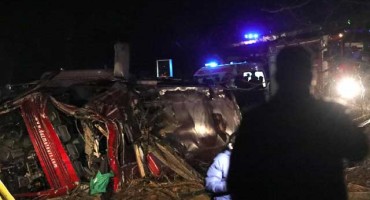 U prevrtanju autobusa u Makedoniji 14 mrtvih
