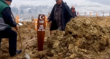 Pokopan višestruki ubojica Edin Gačić