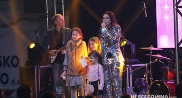 Nina Badrić, Mostar