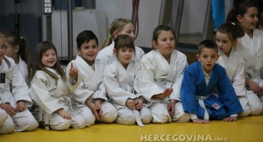 Judo klub Borsa polaganje