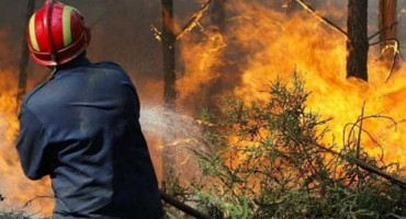 Požar na hrvatskom otoku Korčuli