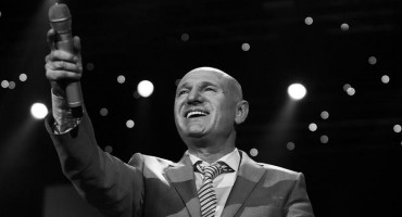  Posljednji pozdrav 'kralju narodne glazbe': Danas je sprovod Šabana Šaulića 