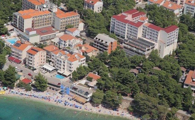 Napad u školi u Baškoj Vodi: Učenik (11) ključem romobila ozlijedio kolege, roditelji odbili poslati djecu na nastavu