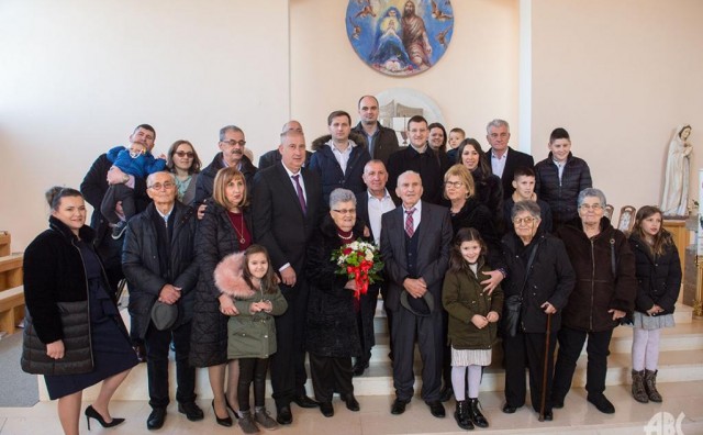 Mate i Mara Zovko iz Pologa proslavili 60 godina zajedničkog života