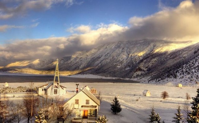  Hrvati navalili na nekretnine u BiH: Kvadrat zemljišta niti 80 kuna, namještene kuće po 2300 kn/m2 