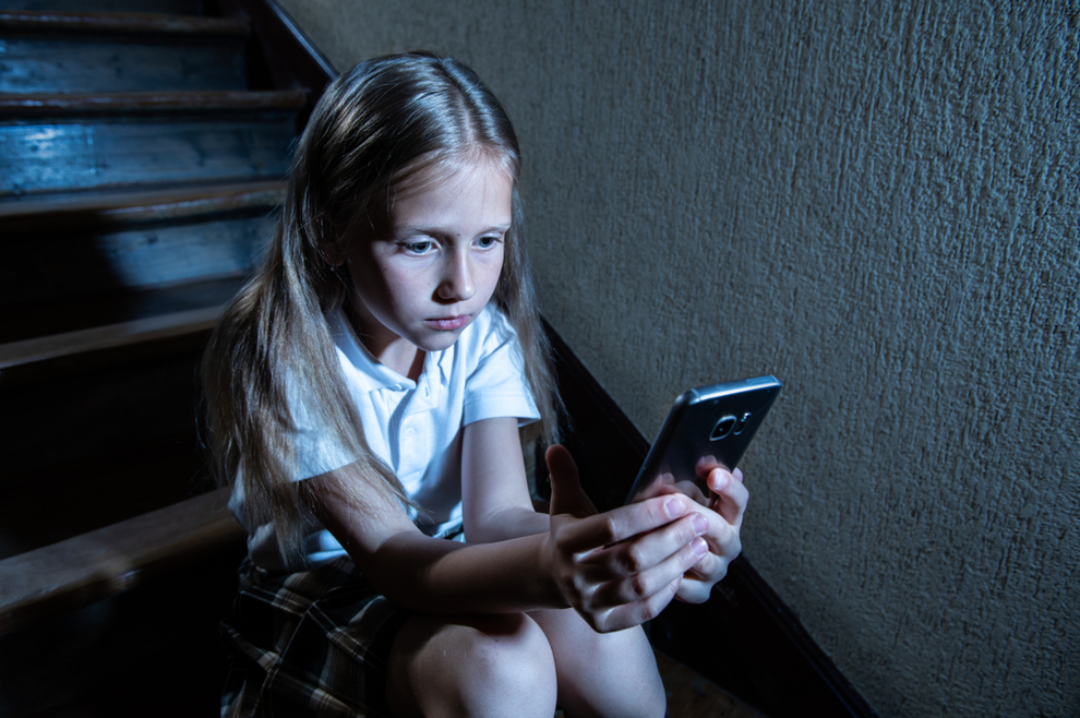 Igrica koja djecu potiče na samoubojstvo ponovno kruži internetom! Kako ih zaštititi