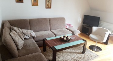 Prodaje se potpuno namješten apartman na Kupresu