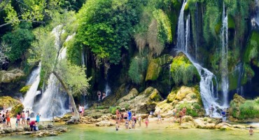 Vodopad Kravica: Bit će postavljen novi videonadzor te plutače radi sigurnosti kupača