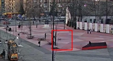 Objavljen snimak napada staforda u Šapcu