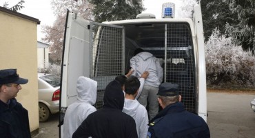  Kod Vrgorca nova migrantska ruta: Uhićeni krijumčari ilegalnih migranata iz Kine 
