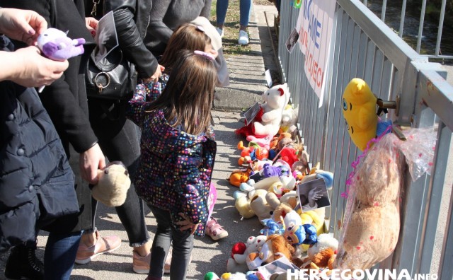 pismo majke, prosvjed za majku, Mostar, prosvjedna šetnja, majka, Mostar