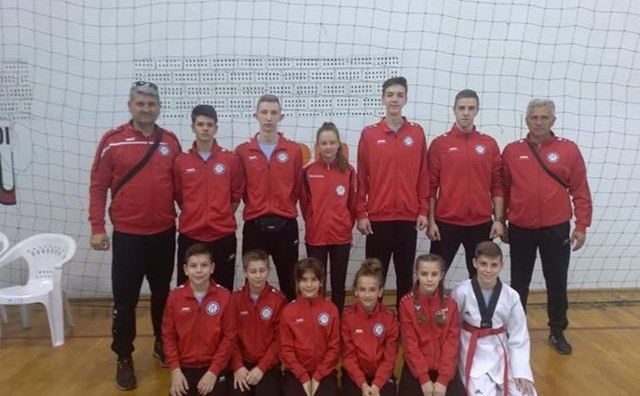 Taekwondo klub Čapljina: Lana Rajič i Mario Jurković osvojili brončana odličja