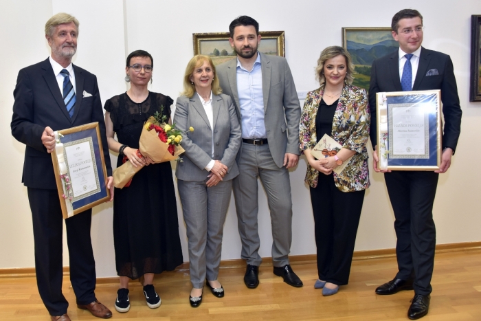 Mostar je u Galeriji Aluminij ponovno darovan remek-djelima domaće i regionalne likovnosti
