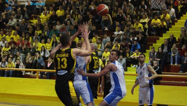 Džidić pozvao navijače: Podržite nas večeras u borbi za Premijer ligu