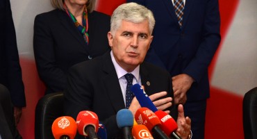 Čović: 'U ponedjeljak će HNS uputiti dopis kojim će se pokrenuti rasprava o Izbornom zakonu'