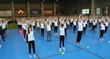 Mostar: Treniralo 400 studenata