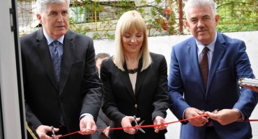 U Mostaru otvorena energetski obnovljena školska zgrada