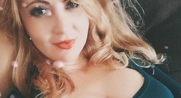 Profesorica čija je gola fotka izazvala pomutnju: 'Nisam je slala nekom mladiću. Bila je za supruga'