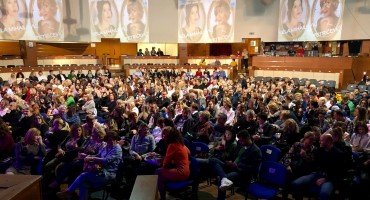 ’Plastika’  sinoć oduševila sarajevsku, a večeras stiže pred mostarsku publiku