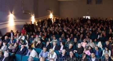 Duvanjski pojmovnik promoviran u prepunoj tomislavgradskoj kinodvorani
