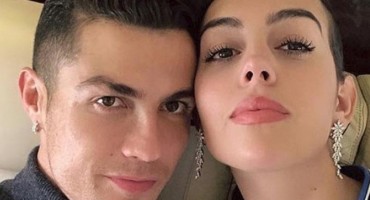 Poza Ronaldove zaručnice nikoga ne ostavlja ravnodušnim
