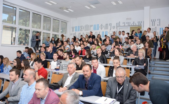 Mostar, Sveučilištu u Mostaru