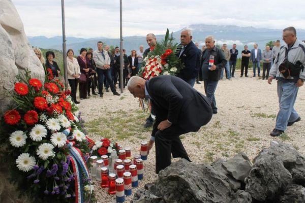 Na Krivodolu obilježena 27. godišnjica pogibije petorice ljubuških branitelja
