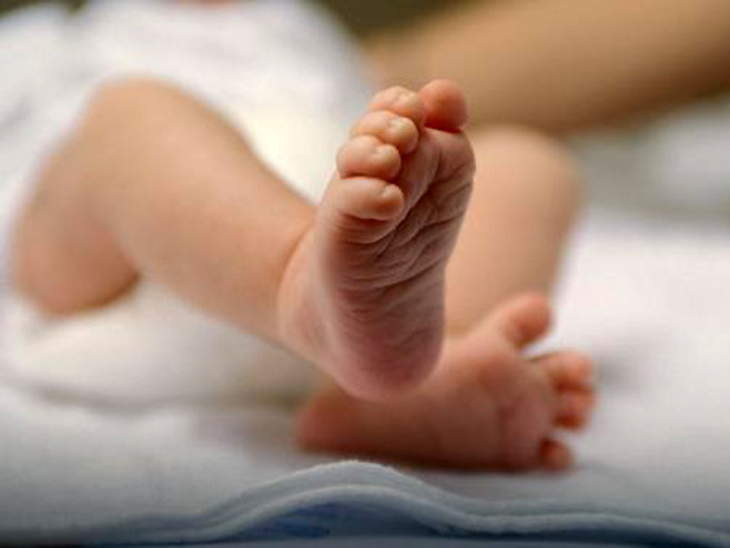 Neke su imale samo 15 godina: U BiH sve više maloljetnih majki, ali njihovi roditelji ne žele povući potez koji bi to smanjio