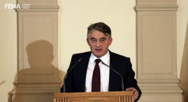 Komšić: Prihvatanjem mišljenja EK HDZ je odbacio konstitutivnost