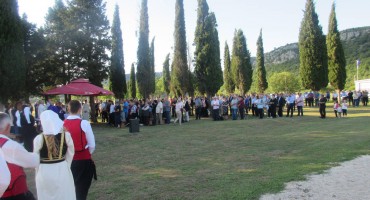 Komemoracija žrtava komunizma na Radimlji