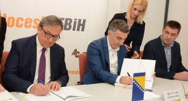 Ugovor o izgradnji trase poddionica Vranduk – Ponirak na koridoru VC potpisan u Mostaru