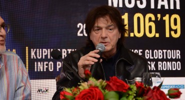 ​Zdravko Čolić: 'Svaki susret s rajom Mostara je fantastičan'