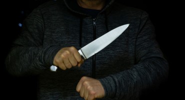 pljačka, kladionice, nož, pljačka, krađa