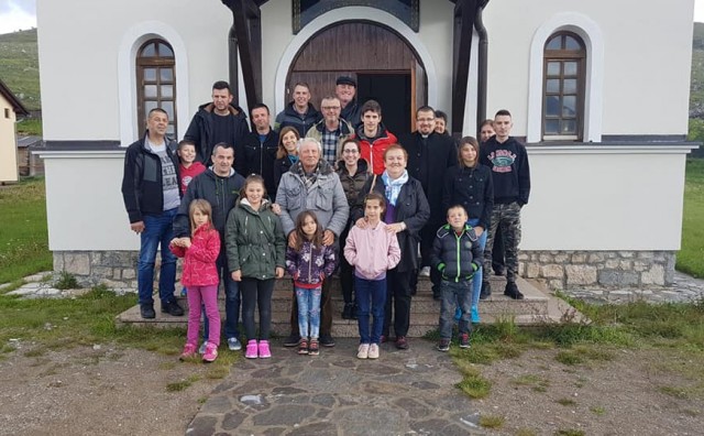 volonteri, bosansko grahovo