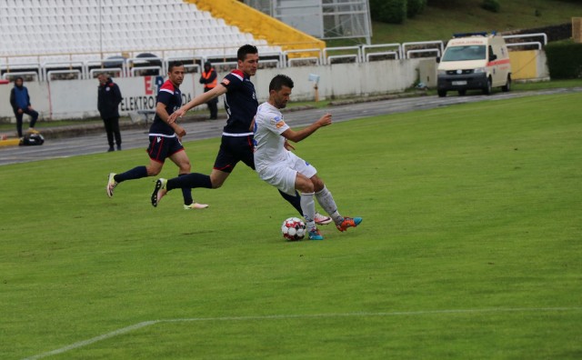 FK Radnik Bijeljina, HŠK Zrinjski, HŠK Zrinjski, pl bih