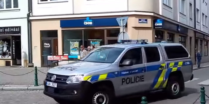 Prag: Učenik (17) iz BiH poginuo nakon pada sa prozora hotela