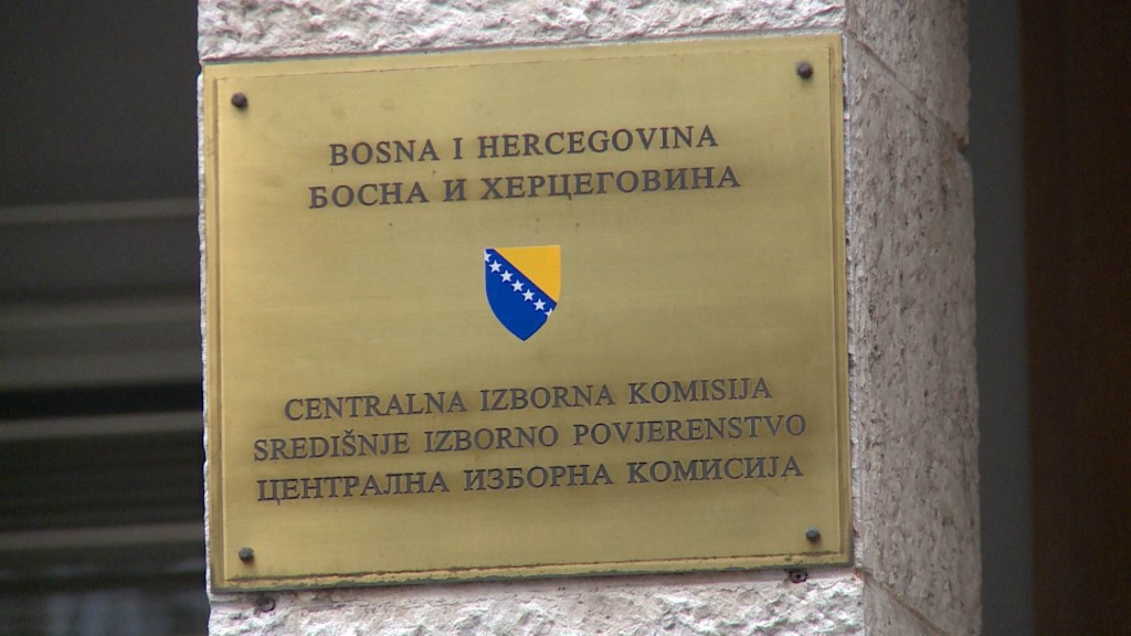 Zbog primanja zabranjenih priloga SIP-u prijavljeno 14 političkih stranaka