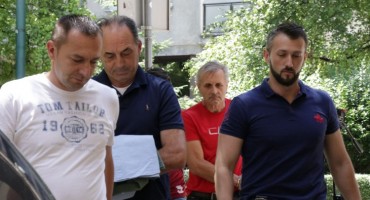 Uhićeni doktori i medicinska sestra zadržani u pritvoru
