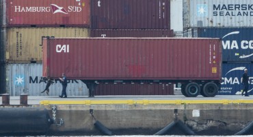  Najveća zapljena droge u Europi: U lučkom skladištu u Rotterdamu otkrili 2,5 tona metamfeatmina 