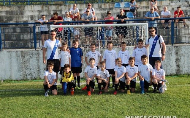 futsal akademija hfc zrinjski u neumu