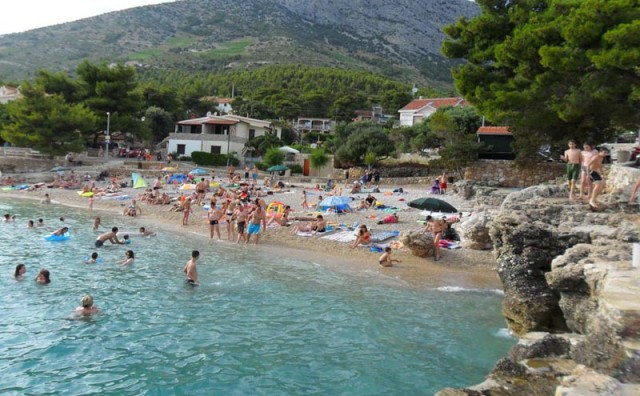 Dobro razmislite prije negoli zaspete na plaži