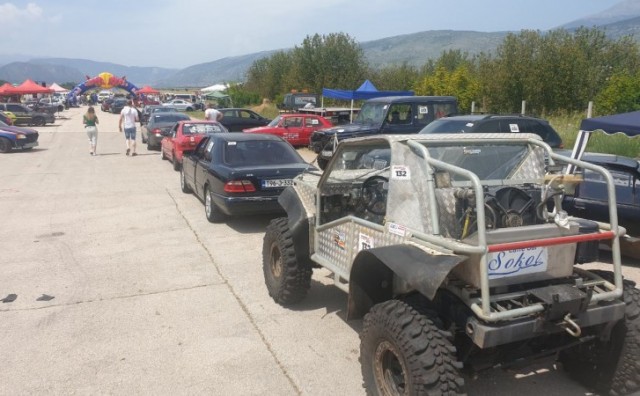 U Mostaru se održava 'Oldschool Street Race Mostar 2019'