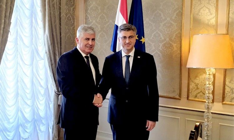 Plenković stiže na Čovićevu proslavu, biti će veselo, a ima veze i s rajčicama
