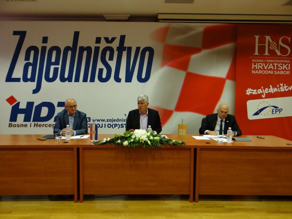 Sjednica Predsjedništva i Glavnog vijeća HNS-a o poziciji hrvatskog naroda, aktualnim političkim događanjima te Aluminiju