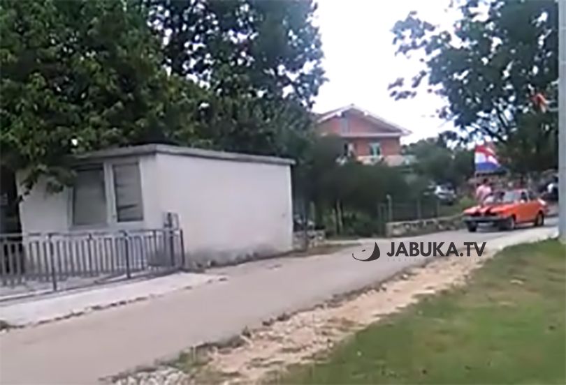 Neobična svadbena povorka u Širokom Brijegu