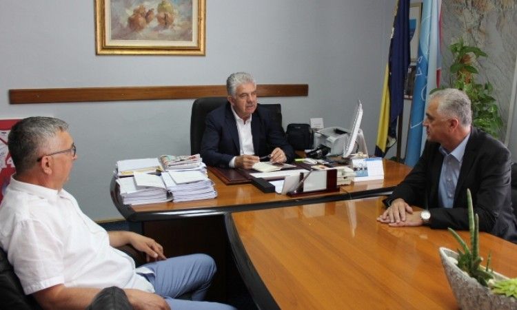 Herceg, Obradović i Lesko o registriranju nekretnina