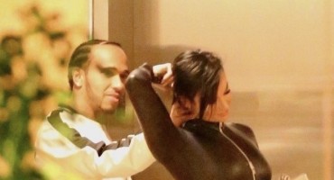 Lewis Hamilton pokazao novu djevojku: Srce mu je osvojila bivša mehaničarka koja se voli utegnuti u lateks 